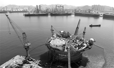 亚洲首艘圆筒型浮式生产储卸油装置建造完工