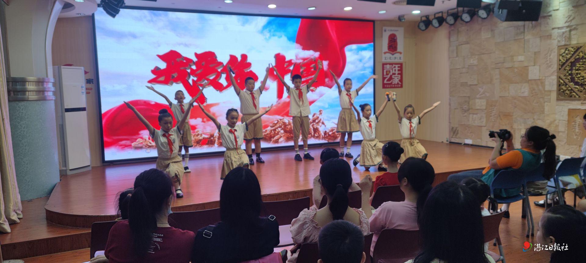 共享阅读 书香飘扬