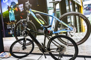 永久收购Factor Bikes，自行车老牌希望搭上Cityride骑行热