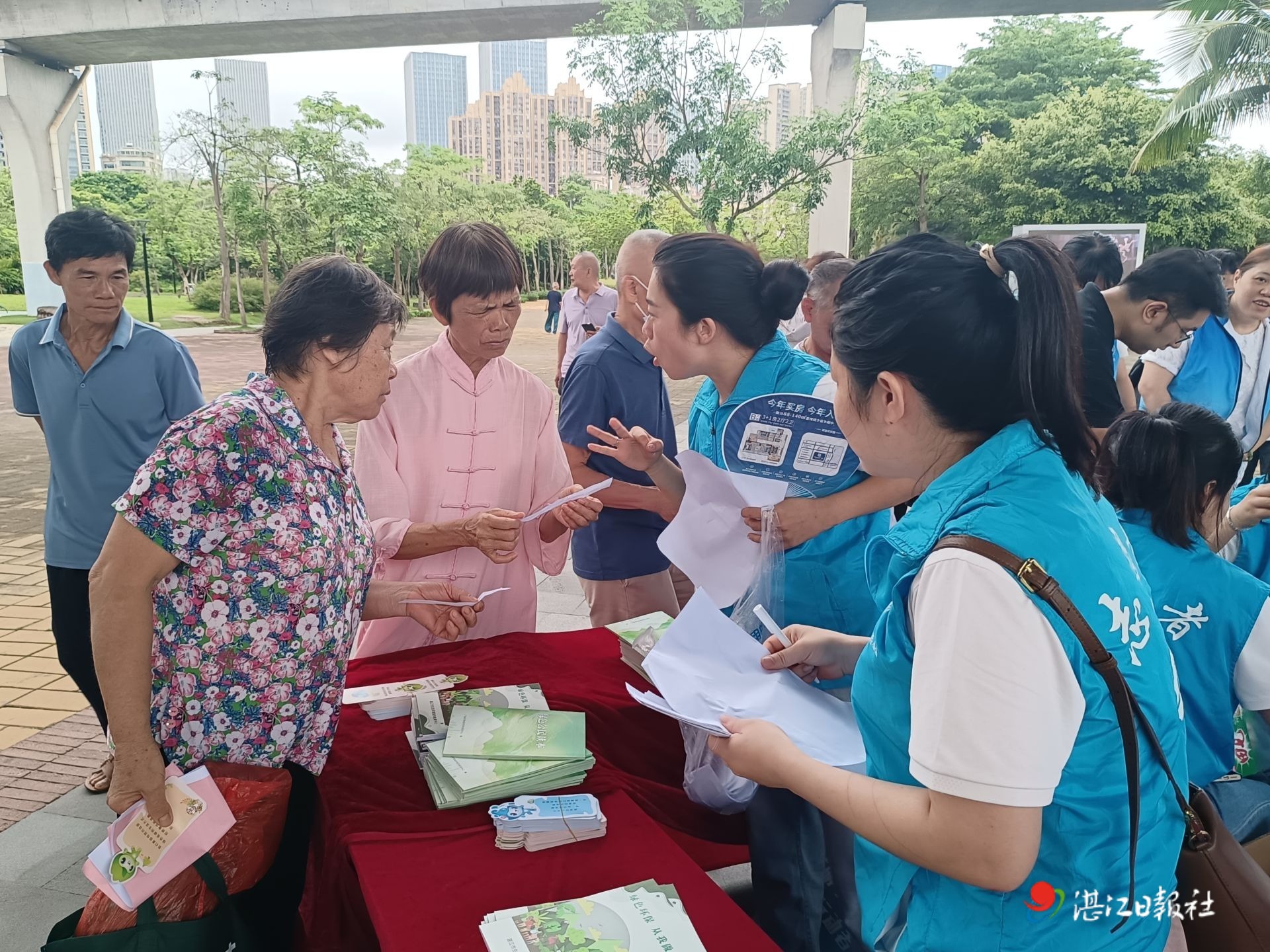 我市举办“六·五”世界环境日宣传活动