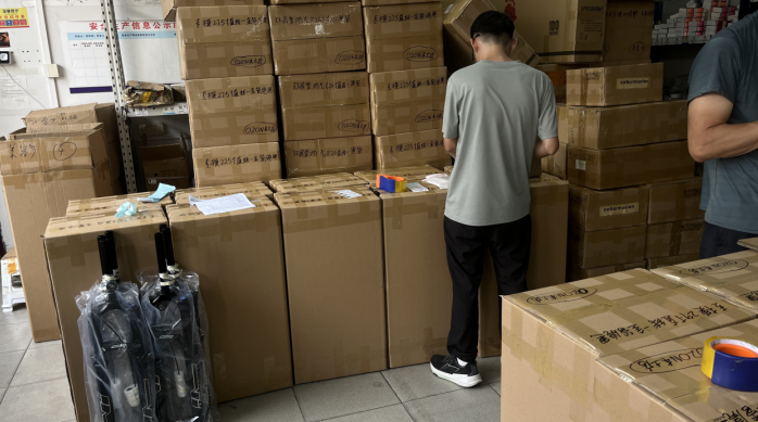 商家迎来10倍爆发！速卖通“超级爆发日”成为新品销量加速器