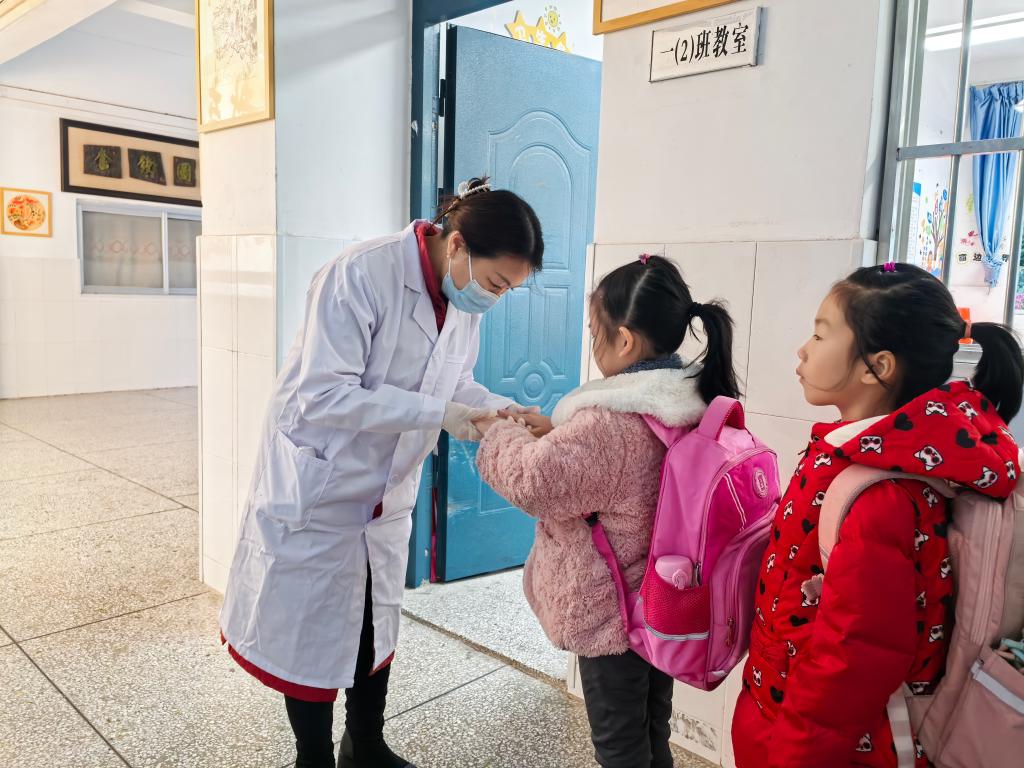 落实防控指南 密集场所如何有效防控诺如病毒？