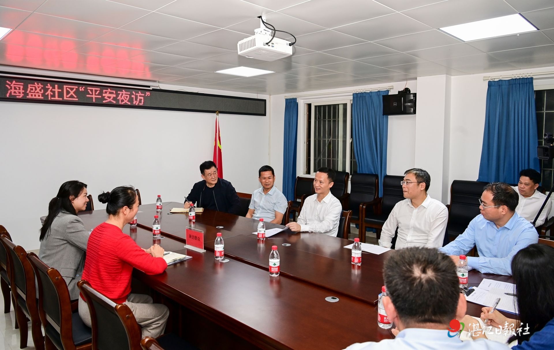 全面提升基层治理水平和服务群众能力  因地制宜推动夜市经济高质量发展
