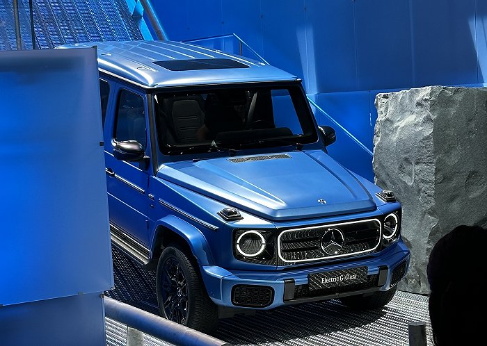 图集 | 那些买不起的超豪华车，最贵超2600万元｜2024北京车展