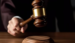 翰宇药业前总裁袁建成被判挪用资金罪，曾称董事长曾少贵为虚假合同主谋
