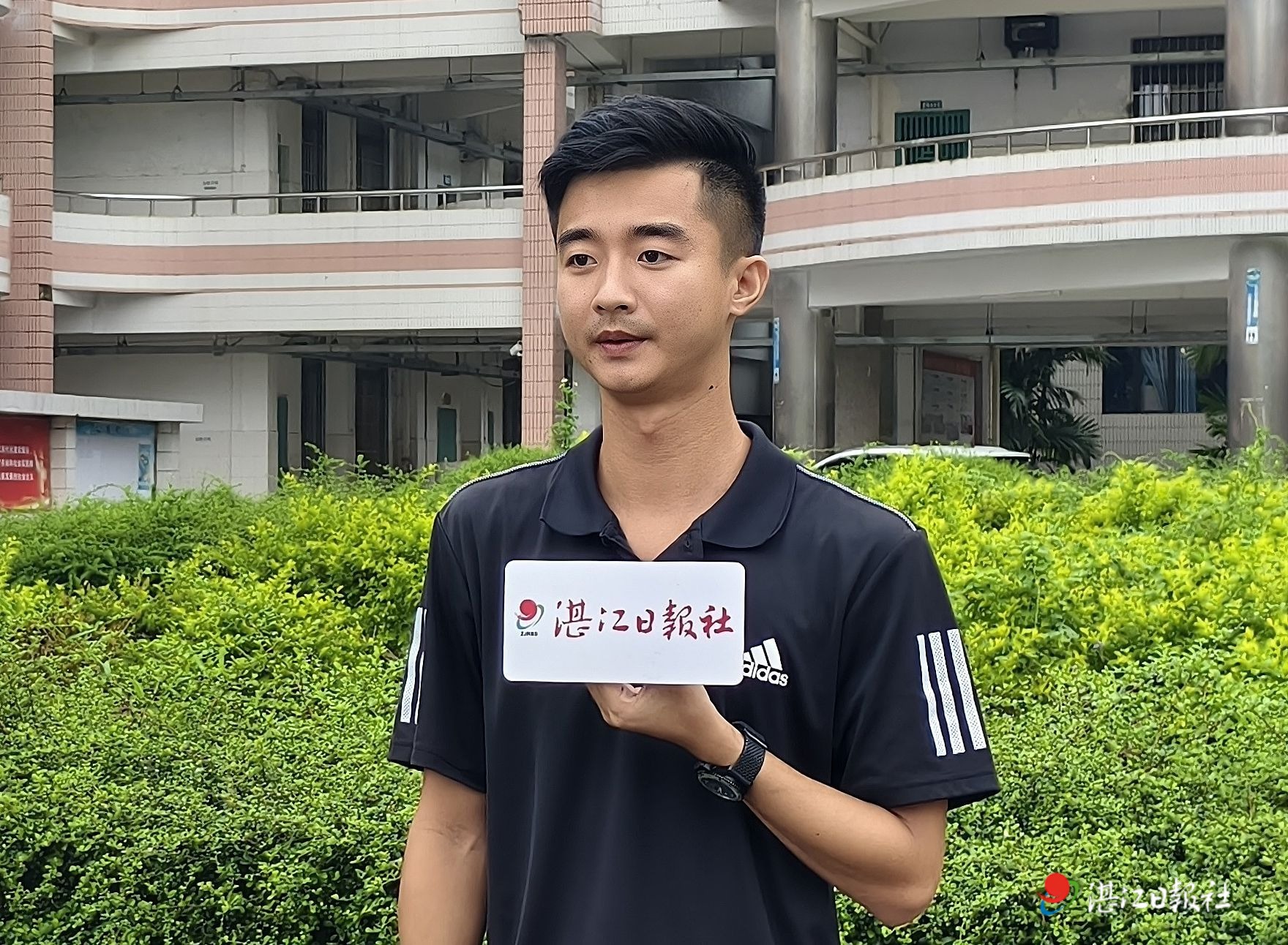 “祝红婵有出色发挥，为国争光！”