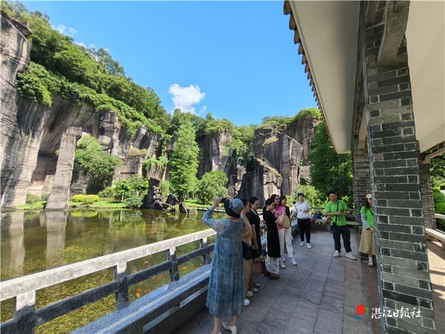 吴川市政协开展岭南文化专题调研